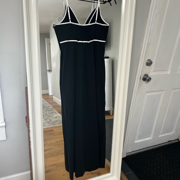 Rails Jessa Cutout Maxi Dress Adjustable Straps Contrast Trim Black White M NWT - Picture 9 of 11